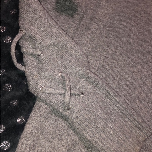 Garage criss cross back sweater - Picture 4 of 6